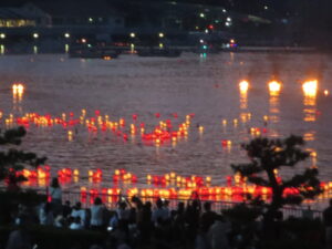 宮津燈籠流し花火大会