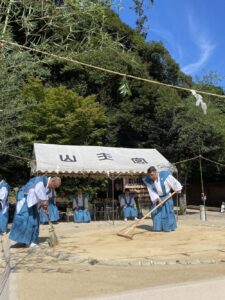 山王宮日吉神社　赤ちゃん初土俵入り